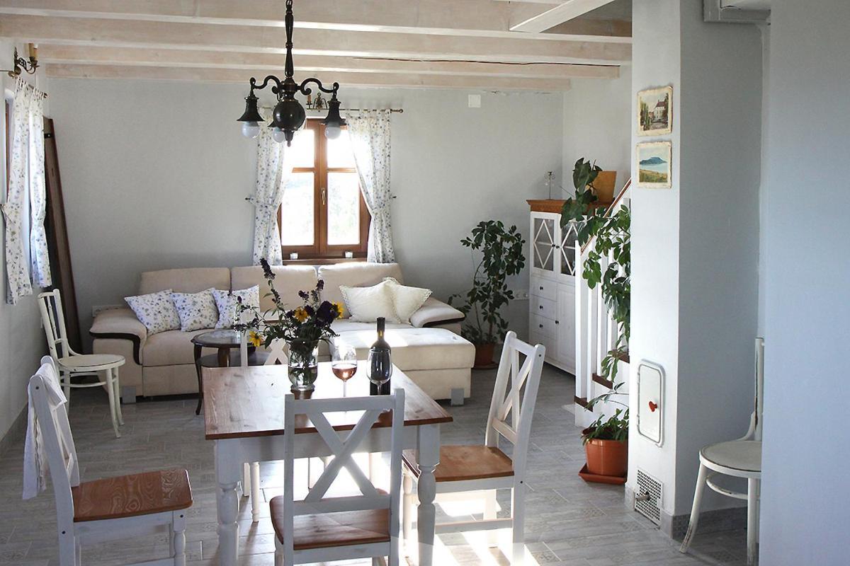 Casa Beata Villa Lesencetomaj Exterior foto